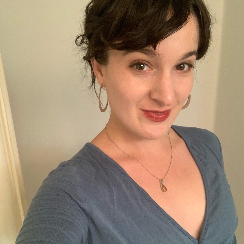 Meet your Posher, Lainey